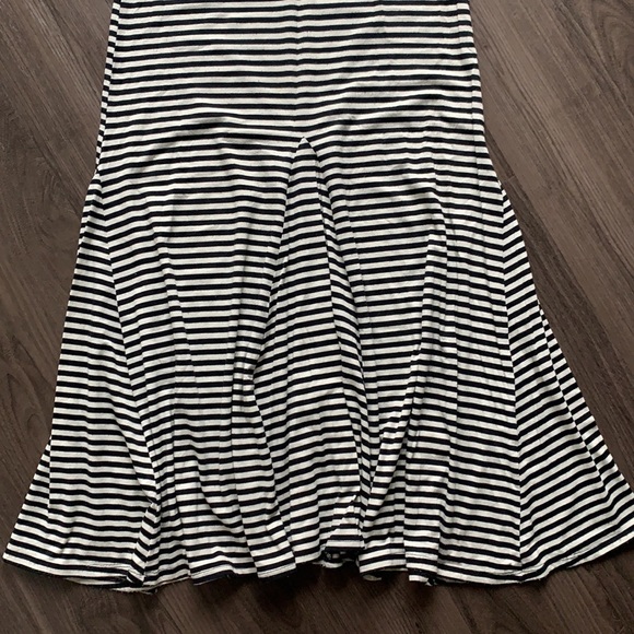 MAXI Skirt - Picture 3 of 8